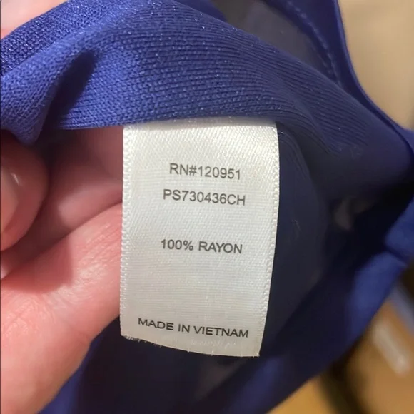 C Off-Shoulder Blue Dress - Picture 7 of 8